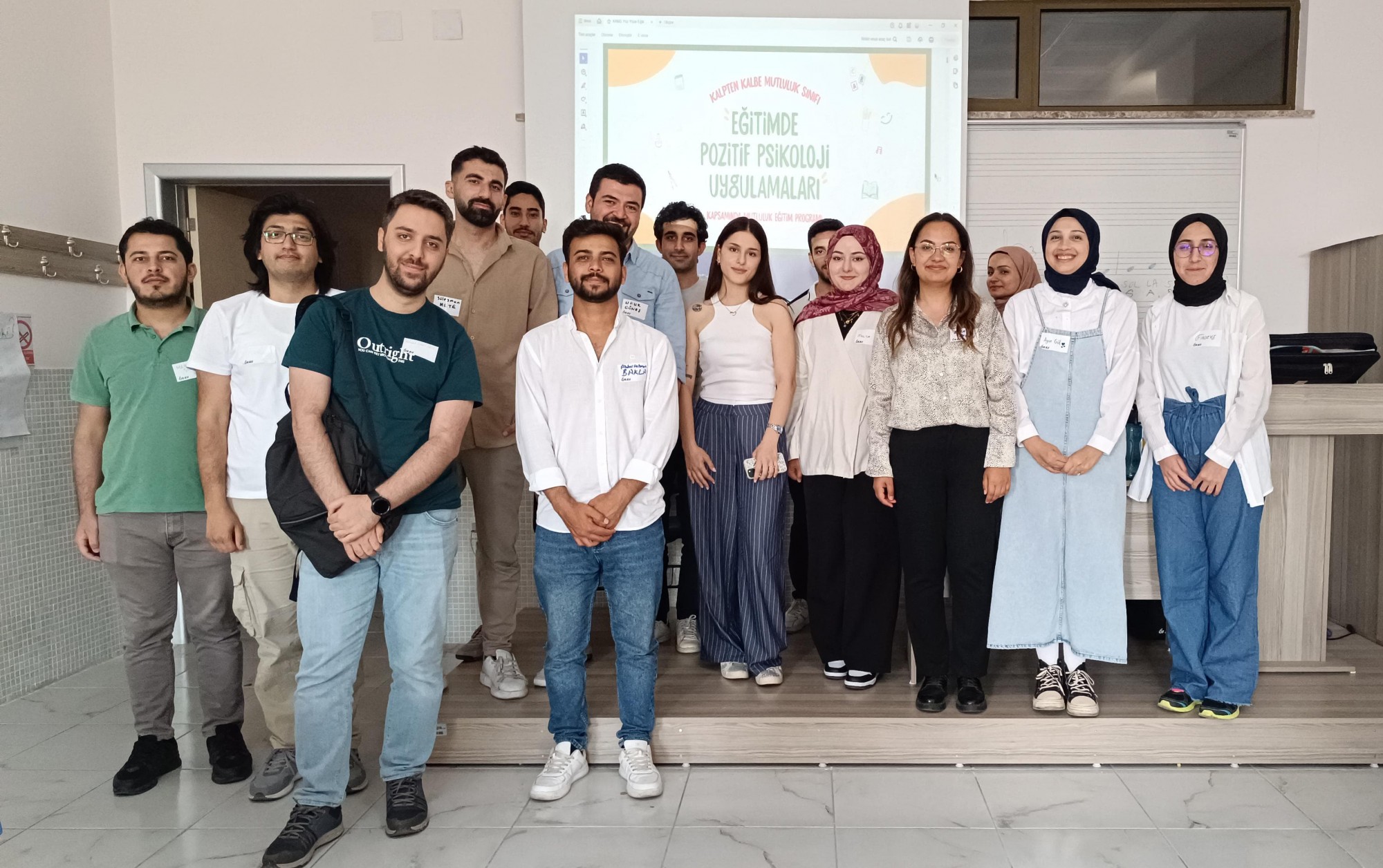 Eğitimde Pozitif Psikoloji Uygulamaları Eğitimi detayı için tıklayınız