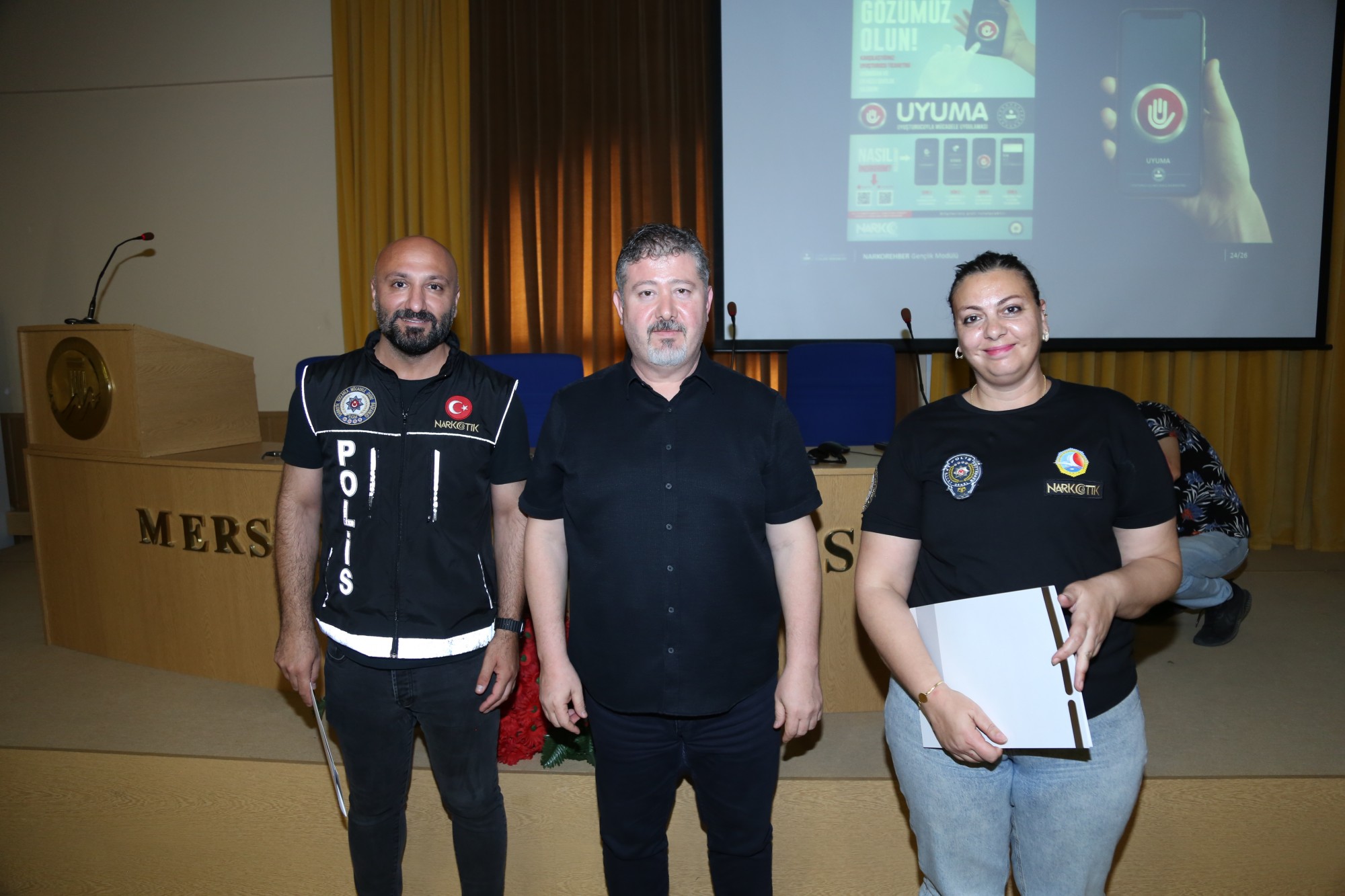 “Narko Gençlik” Semineri Fakültemizde Gerçekleştirildi detayı için tıklayınız